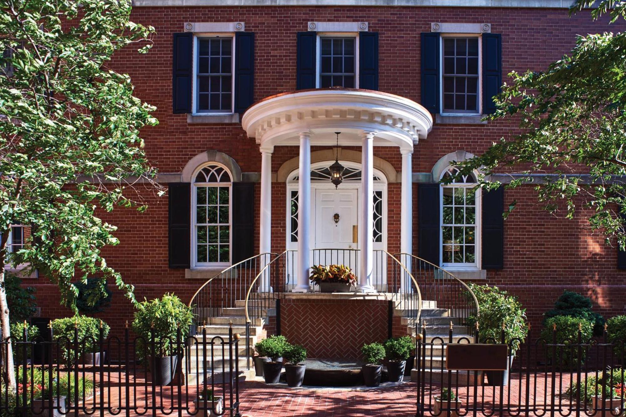 Отель Morrison House Old Town Alexandria, Autograph Collection Экстерьер фото
